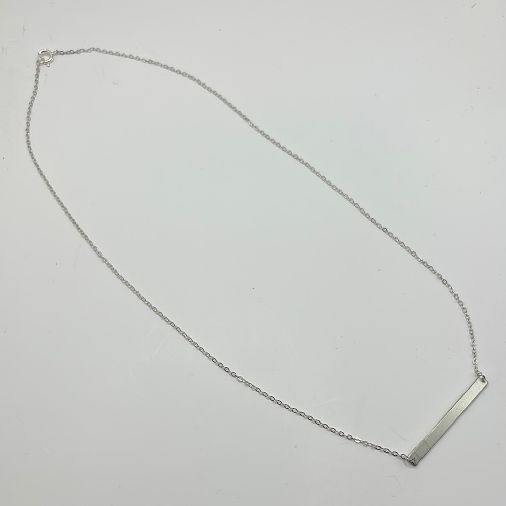 Elegant Silver Bar Necklace